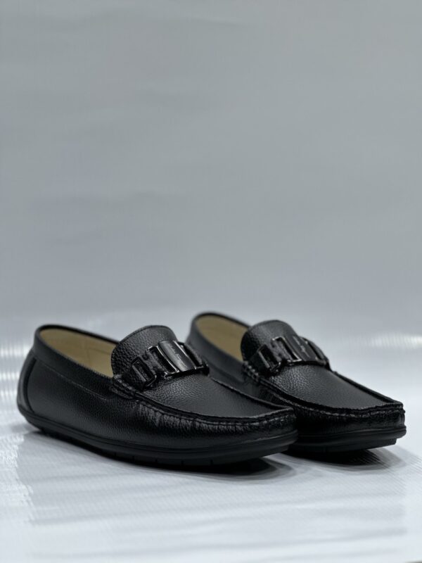 Link-2025-09-26-014407-4 Makasina Salvadore Ferragamo