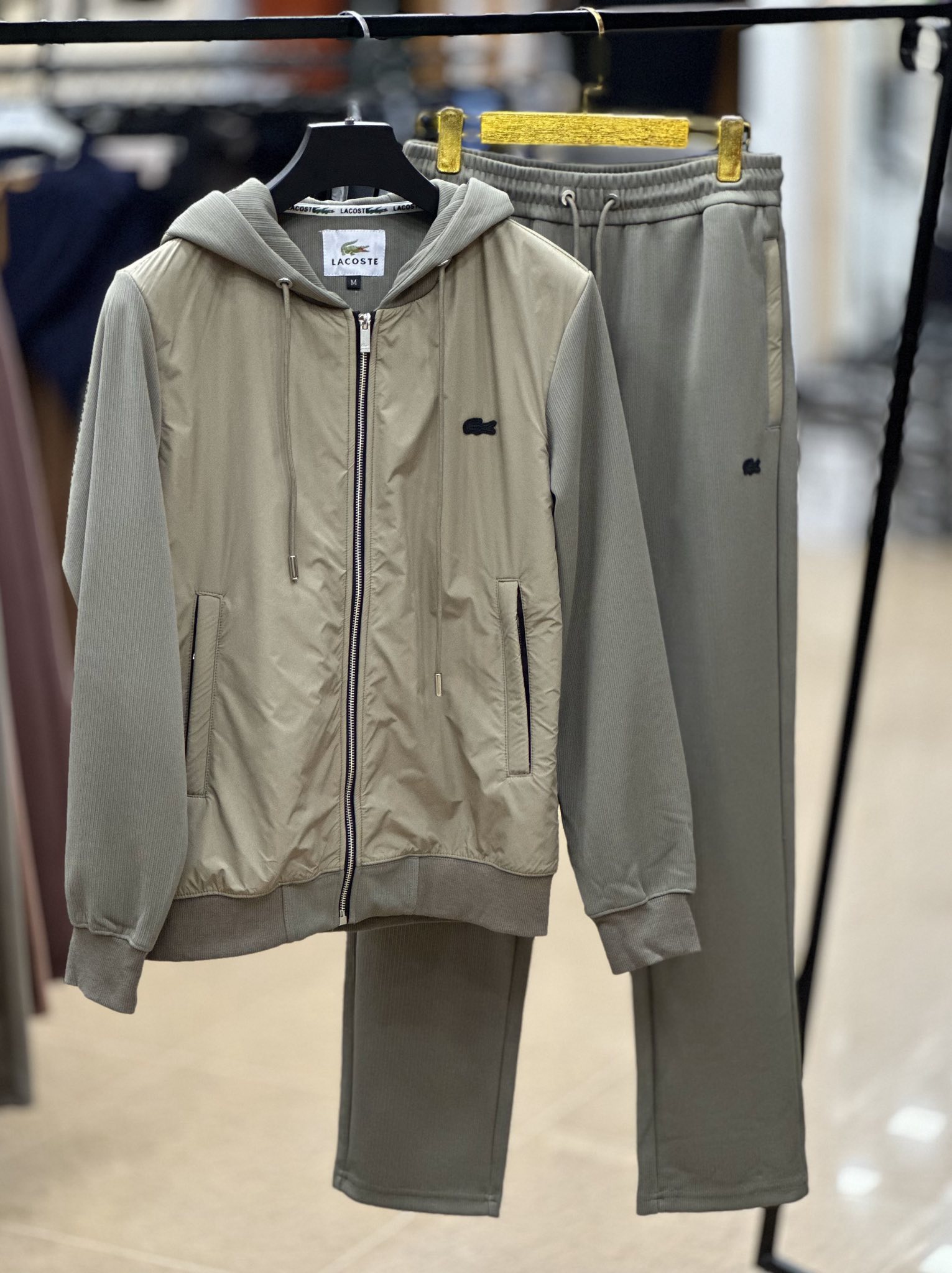 link-2024-09-23-23-56-47-028-11 Spartiwka lacoste